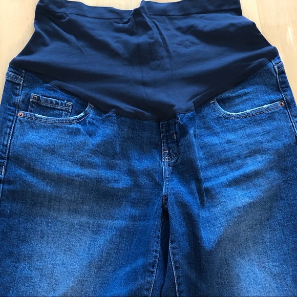 Old Navy Maternity Full Panel OG Straight Jeans - Picture 3 of 3